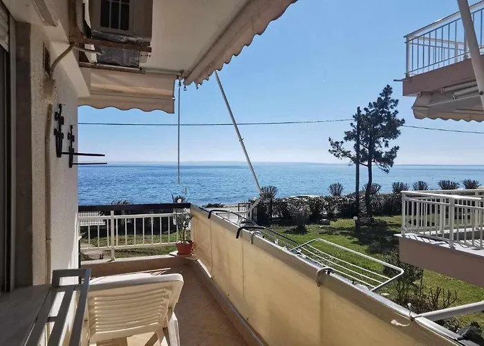 Metamorphosis - Halkidiki Apartment On The Beach
